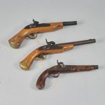 1481 9271 PISTOLS